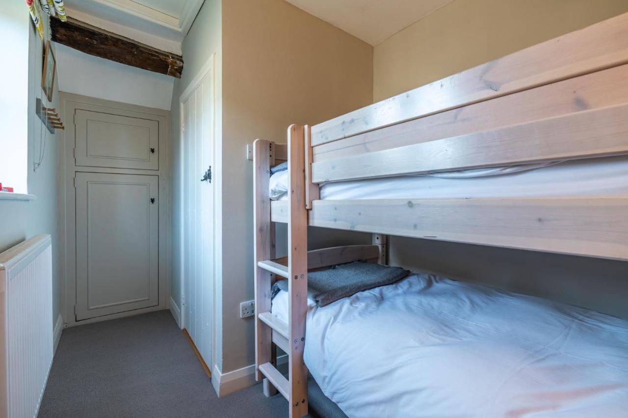 Corner Cottage Bretforton Экстерьер фото